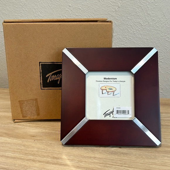 NIB Terragraphics Modernism Picture Frame, 4x4 - Picture 1 of 2
